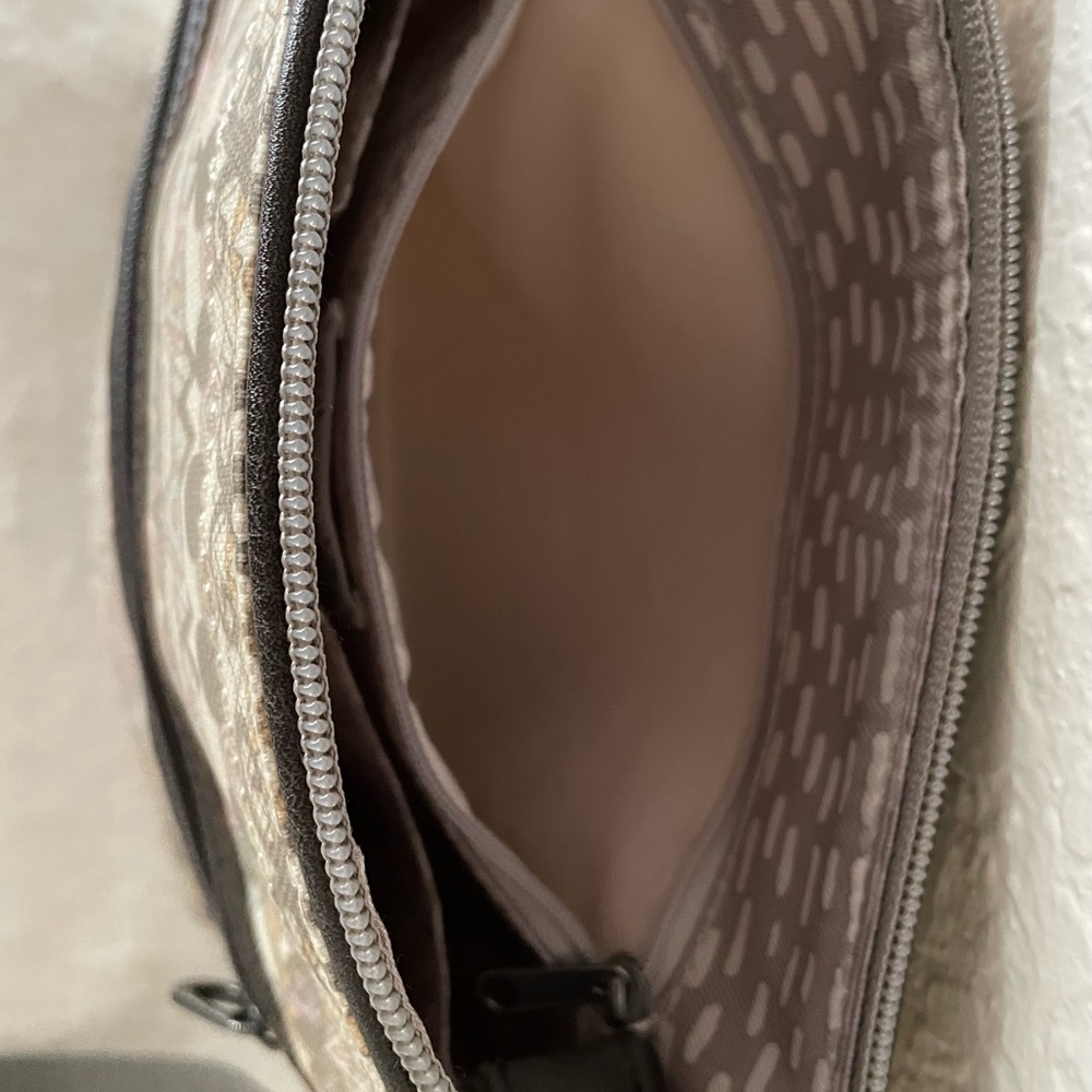 Sakroots Cotten Canvas Clear Coated Crossbody Bag - Picture 6 of 9